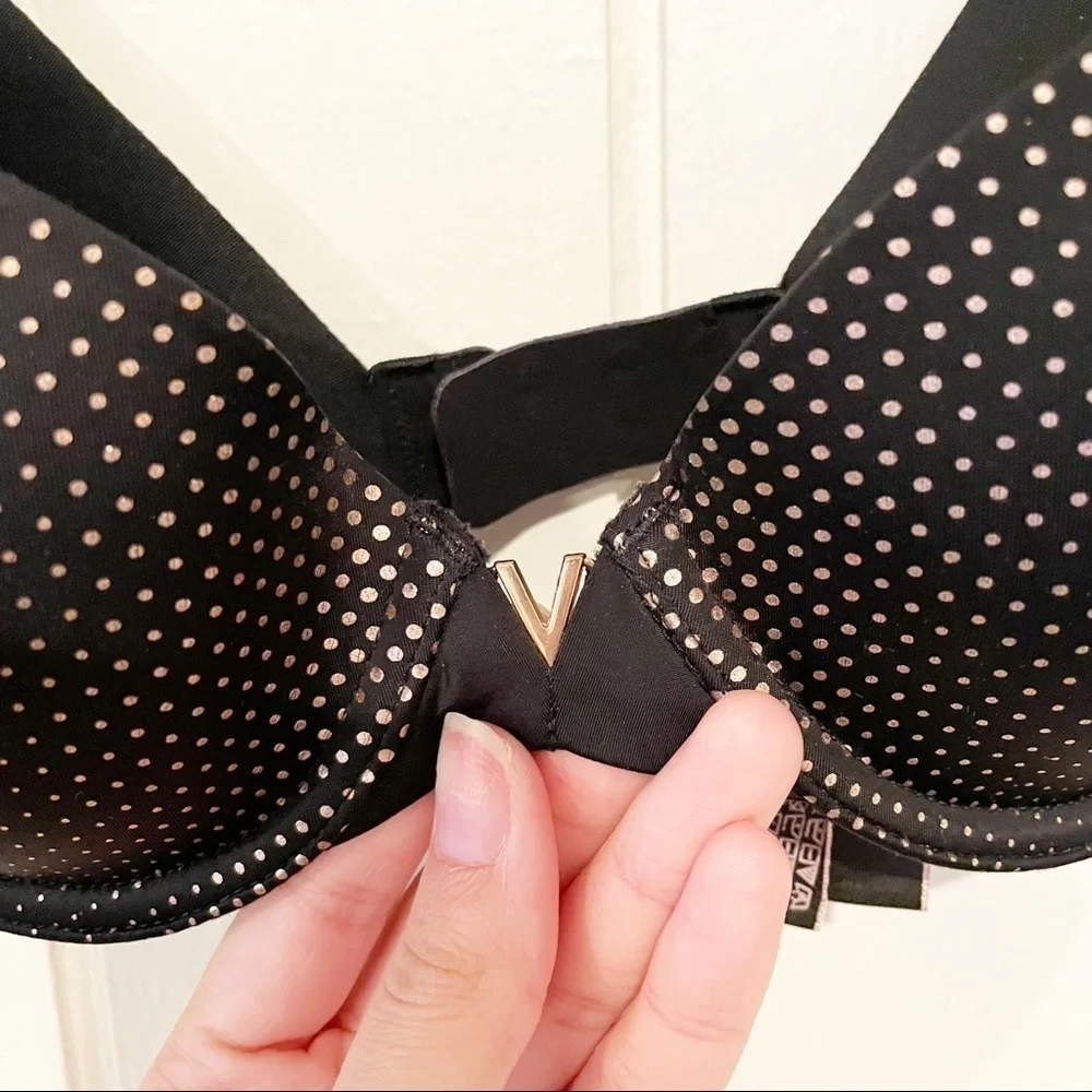 Victoria's Secret Black and Gold Lined Demi 32C Bra